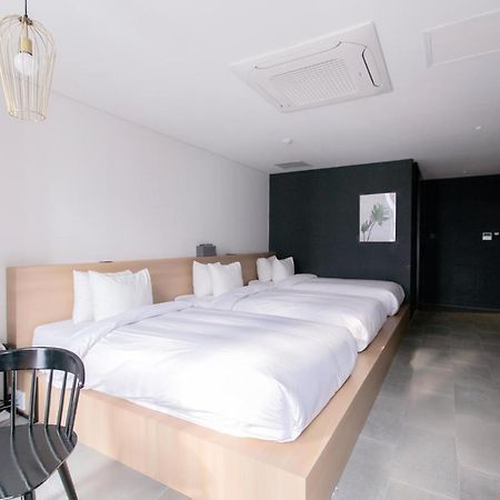 Boutique Hotel Bombom Gangneung Exterior foto