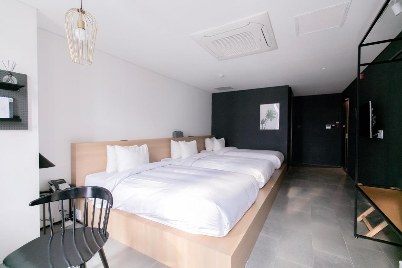 Boutique Hotel Bombom Gangneung Exterior foto